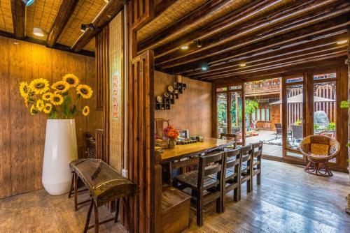 Lijiang Yi Jing Hotel