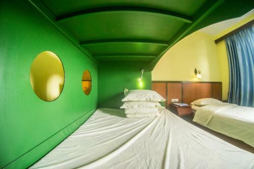 Yangshuo Backpacker Youth Hostel
