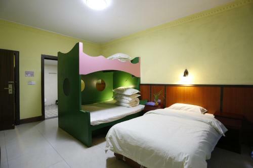 Yangshuo Backpacker Youth Hostel
