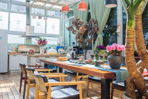 Hostal Tulip Guest House