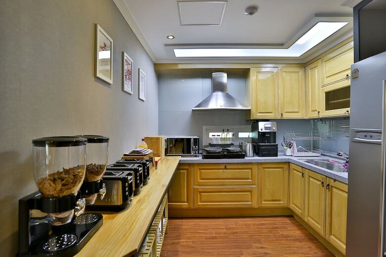 Hostal Ezstay-nampo