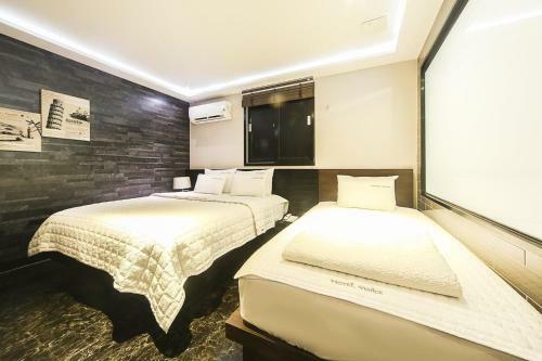 Venice Motel Yonghodong