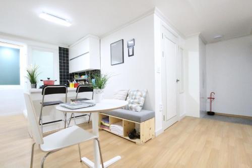 Apartamento House In Hongdae 4