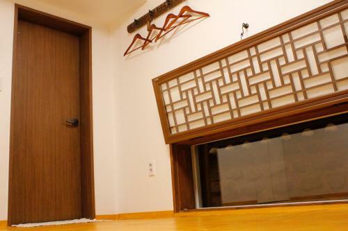 Hostal Sungsim Hanok Guesthouse