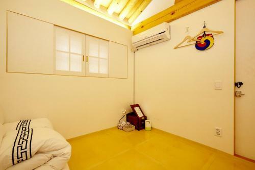 Hostal Hanok 24 Guesthouse Gyeongbokgung