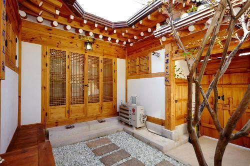 Hostal Hanok 24 Guesthouse Gyeongbokgung