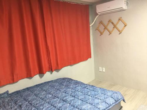 Hostal The Park Guesthouse