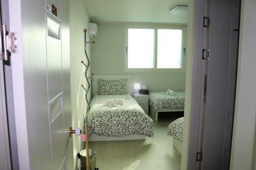 Hostal Korus Guesthouse