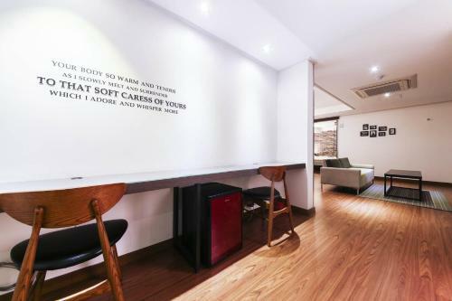Bundang Regency Hotel
