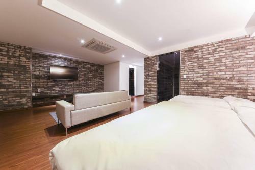 Bundang Regency Hotel