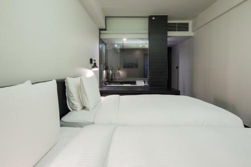 Golden Tulip M Hotel