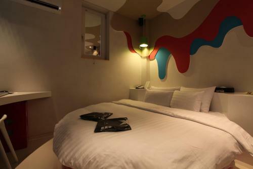 Motel Nine Star Hotel