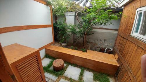 Hostal Sophia Hanok Guesthouse