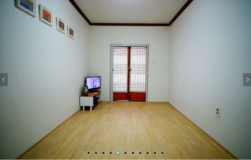Hostal Happy Hanok Guesthouse