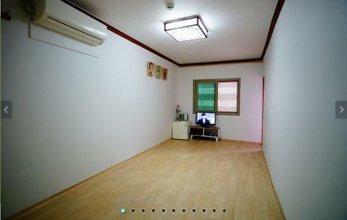 Hostal Happy Hanok Guesthouse