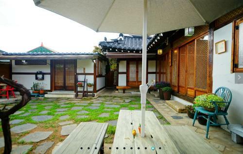 Hostal Happy Hanok Guesthouse