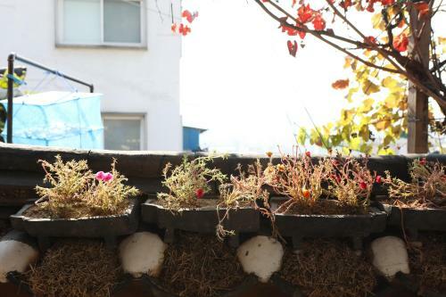Hostal Bukchonmaru Hanok Guesthouse