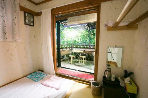 Hostal Bukchonmaru Hanok Guesthouse