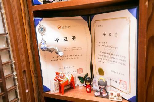 Hostal Bukchonmaru Hanok Guesthouse