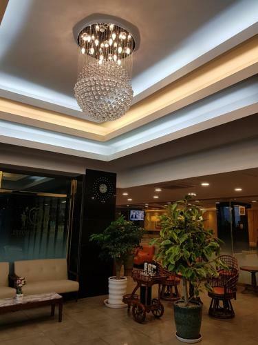 Hotel Charlot Castle
