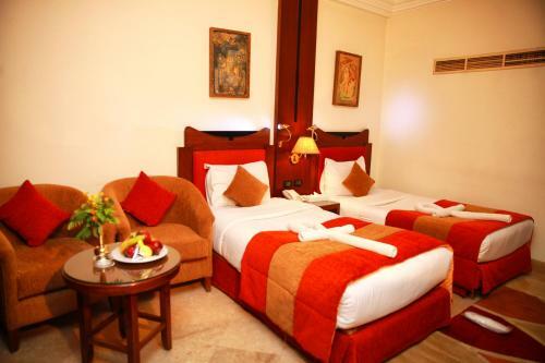 Aracan Eatabe Luxor Hotel