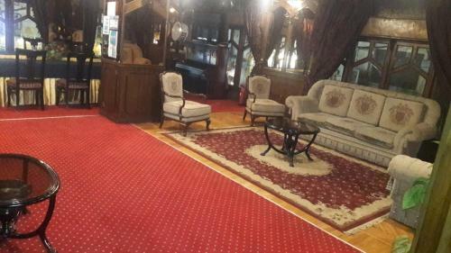 Grand Hotel Cairo