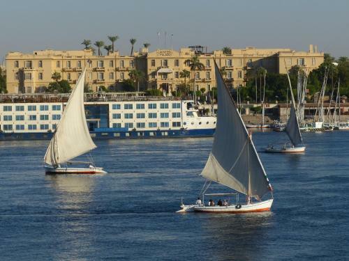 Hostal Senmut Luxor Hotel