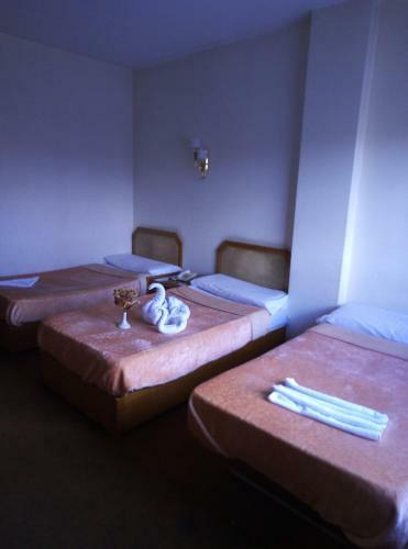Queens Valley Hotel, Restaurants, Bars And Spa Luxor
