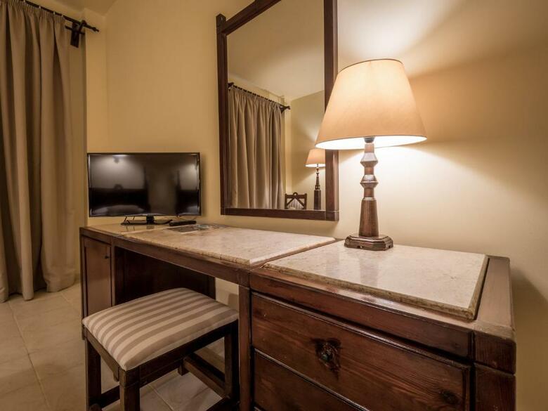 Hotel Sunny Days El Palacio Resort & Spa