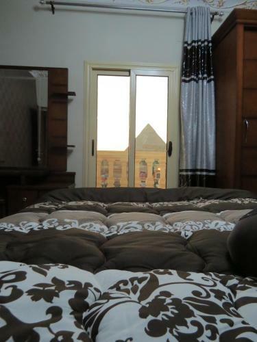 Albergue Mena Inn Pyramids