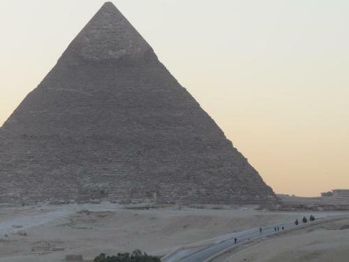 Albergue Mena Inn Pyramids