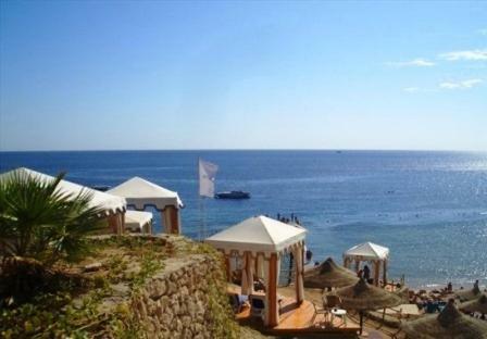 Hotel Island View Resort