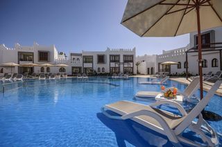Hotel Mazar Resort & Spa