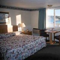 Hotel Tugboat Inn