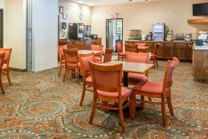 Hotel Comfort Suites