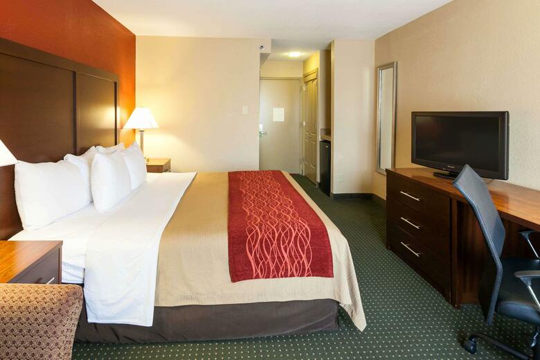 Hotel Baymont Inn & Suites