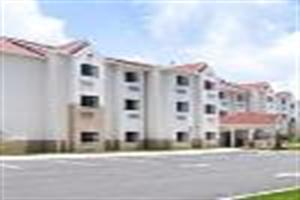 Hotel Microtel Inn & Suites