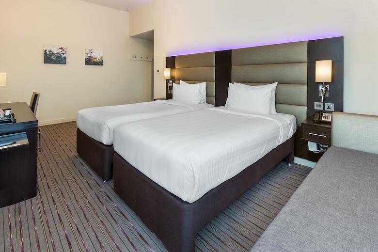 Hotel Premier Inn Dubai Ibn Battuta Mall