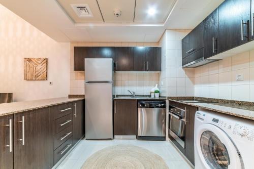 Dream Inn Dubai Apartments - Bay Central