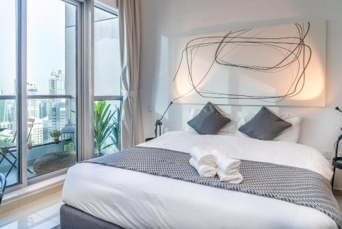 Dream Inn Dubai Apartments - Bay Central