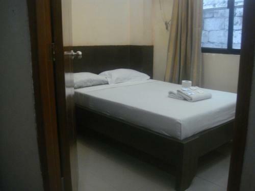Hidden Pearl Hotel (janus Luxury Suites)