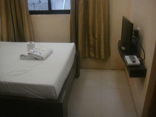 Hidden Pearl Hotel (janus Luxury Suites)