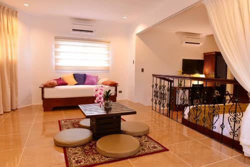 Boracay Summer Palace Hotel