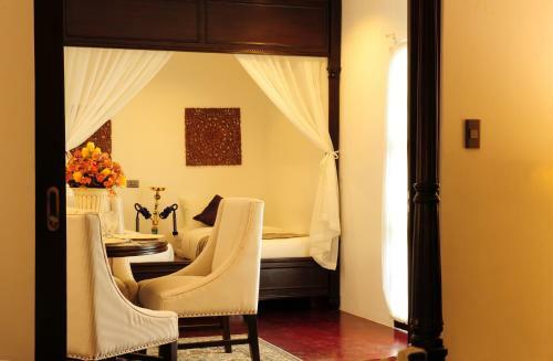 Boracay Summer Palace Hotel