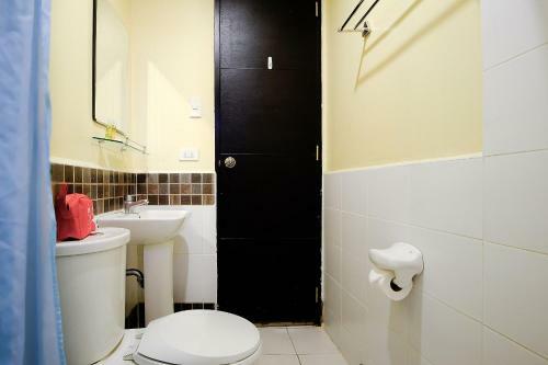 Hotel Zen Rooms Ortigas Estancia