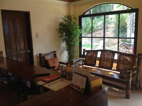 Posada Divine Castle Travelers Inn