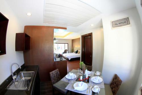 Hotel Coron Soleil Garden Resort
