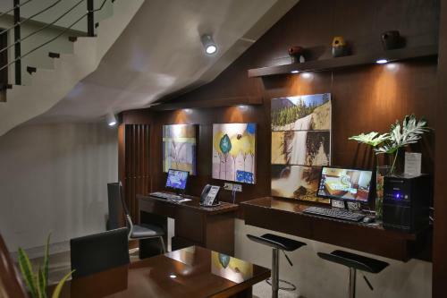 Hotel Coron Soleil Garden Resort