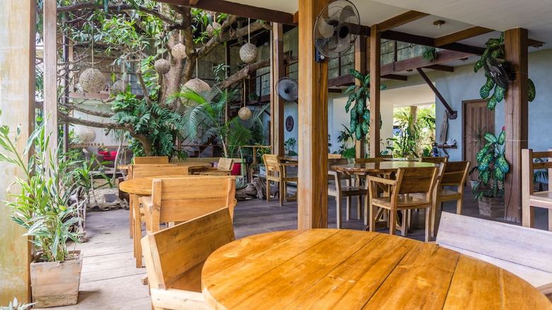 Hotel Bluemango Rooms & Villas