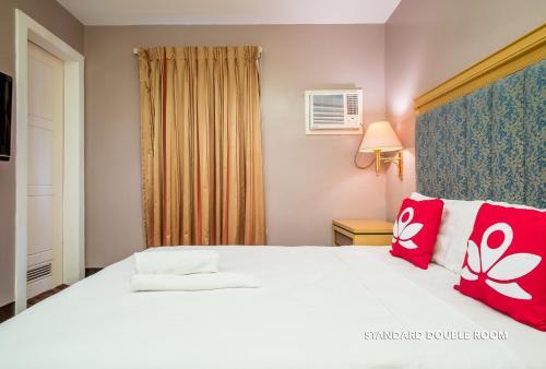 Hotel Zen Rooms Del Pilar